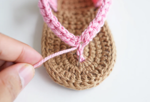 Tạo quai dép mini